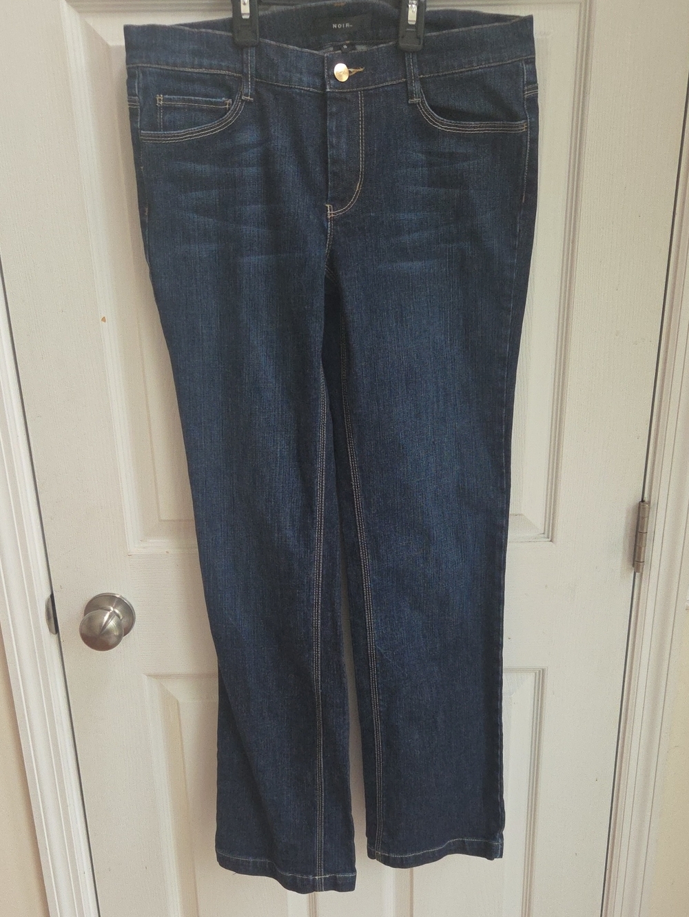 nOir Jewelry Indigo Blue Women's Straight-Leg Jeans
